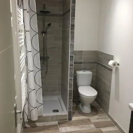 Apartment Appart 4 Personnes A 3 Minutes A Pied De La Cite Medievale