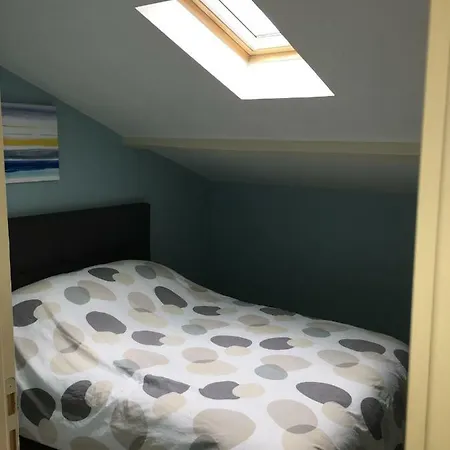 Appart 4 Personnes A 3 Minutes A Pied De La Cite Medievale Apartment