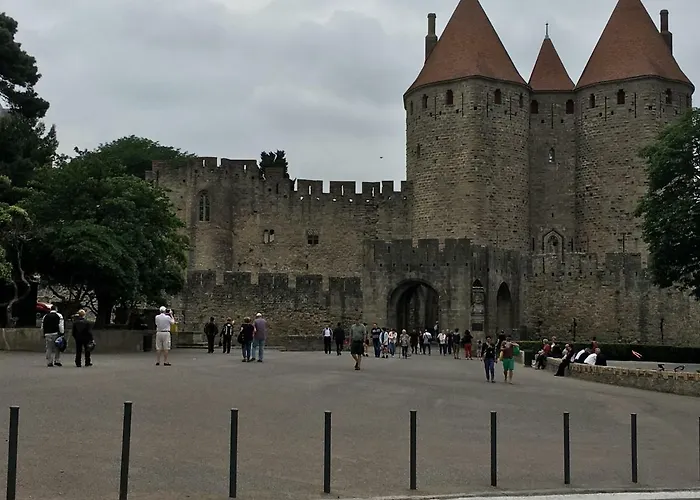 Le 102